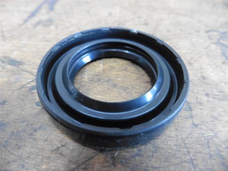 original Tuff Torq Simmerring Wellendichtring Hydrostat Getriebe John Deere K62