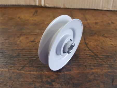 Preview: Umlenkrolle Spannrolle Riemenscheibe MTD Keilriemen V Typ Metall Lager 67 mm
