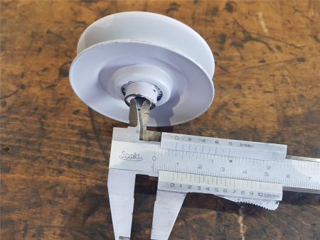 Umlenkrolle Spannrolle Riemenscheibe MTD Keilriemen V Typ Metall Lager 67 mm