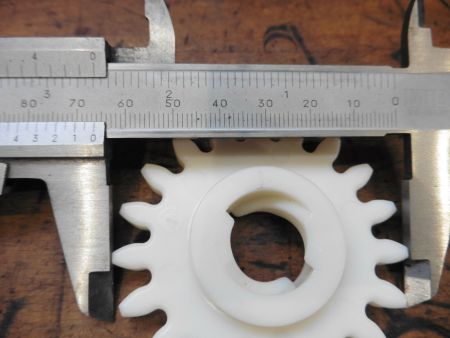 original Briggs & Stratton Ritzel Anlasser Starterritzel Zahnrad E-Start 795099