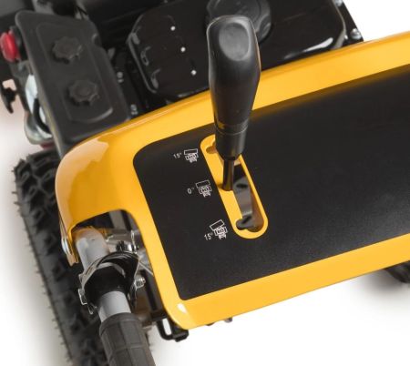 STIGA SWS 600G Benzin Kehrmaschine inkl. Behälter & Schneeschild Schneefräse