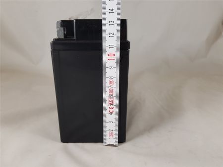 Starterbatterie Batterie für Schneefräse 12V 9Ah GT9L-BS 136x76x134mm Quads