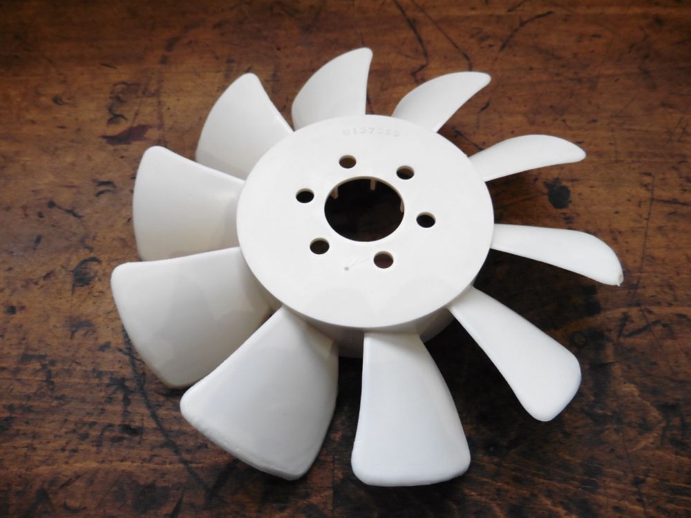 John Deere Lüfterrad Rasentraktor LT R 155 166 Getriebe Lüfter Gebläse M127359