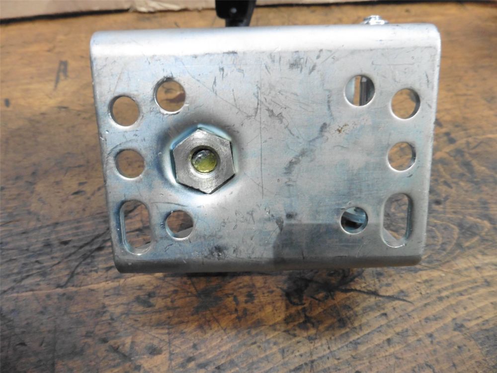 Knott Klemmschelle für Anhänger Stützrad 60mm Befestigung Klemmhalter verzinkt