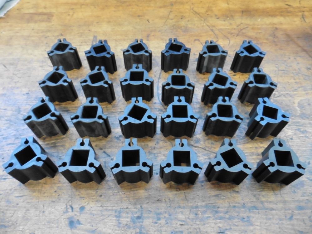 24 original Echo Trak Park Kehrborstenhalter Halter Bürsten Borsten Kehrmaschine