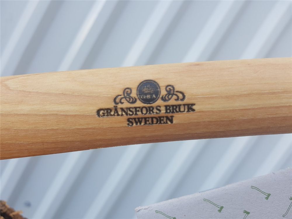 Gränsfors Bruk Wildmarksbeil Beil 415 34cm inkl. "Buch der Äxte" Handbeil