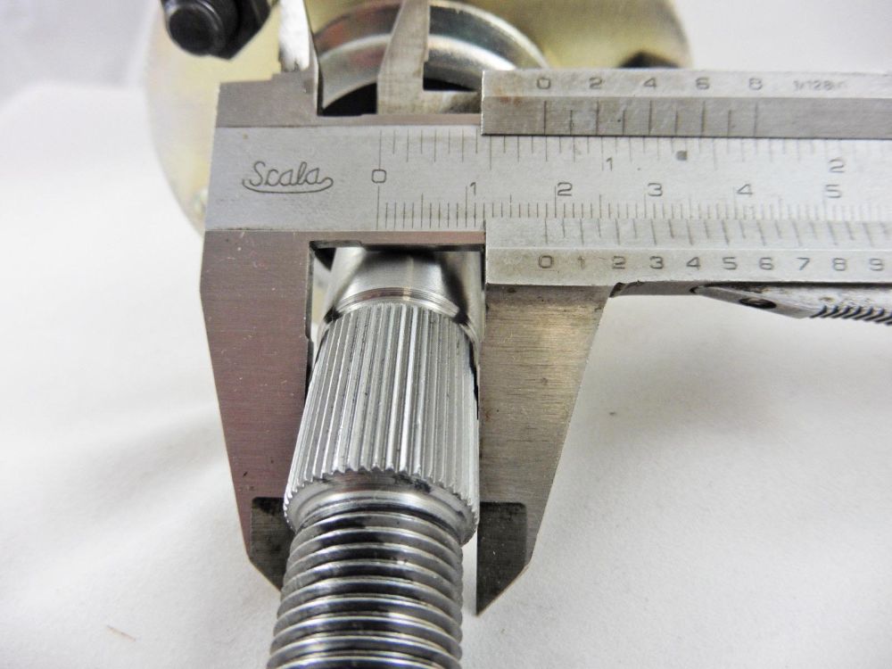 original MTD Messerwelle Rasentraktor Gutbrod Fleurelle 81 91cm Messerspindel