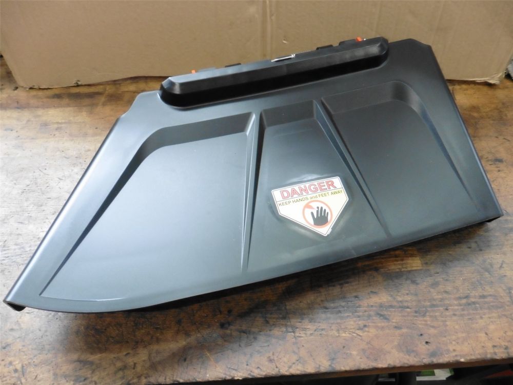 original Ariens Seitenauswurfklappe Mähwerk Mähdeck Klappe IKON X XL 42 52 60