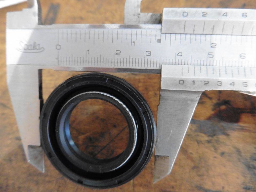 original Tuff Torq Simmerring Wellendichtring Hydrostat Getriebe John Deere K62