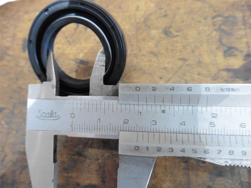 original Tuff Torq Simmerring Wellendichtring Hydrostat Getriebe John Deere K62