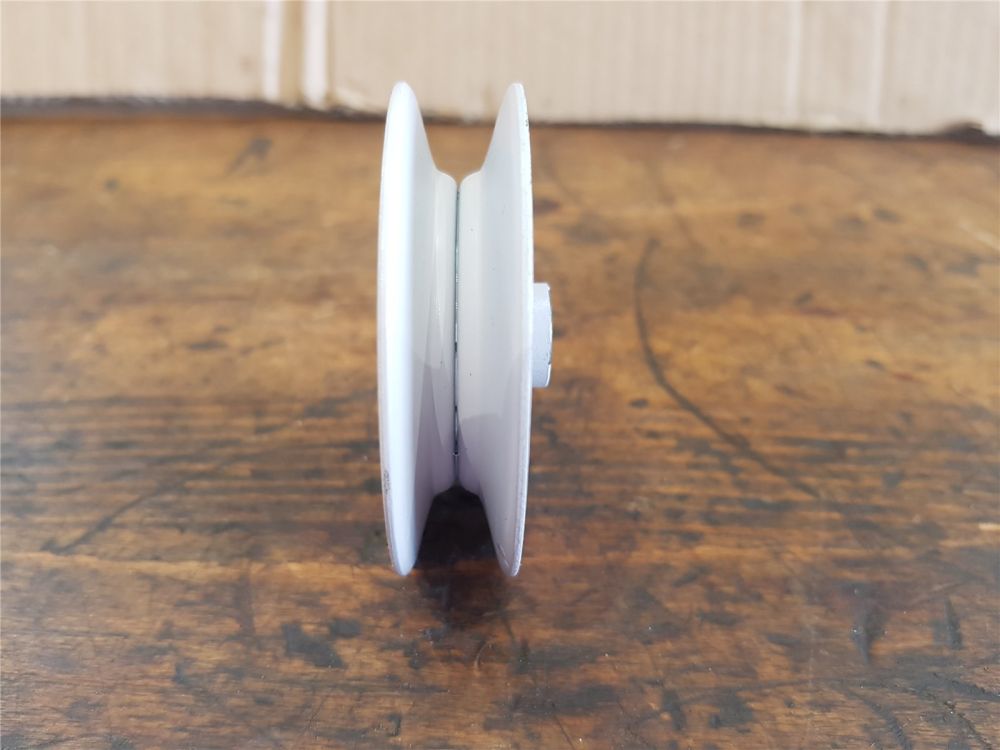Umlenkrolle Spannrolle Riemenscheibe MTD Keilriemen V Typ Metall Lager 67 mm
