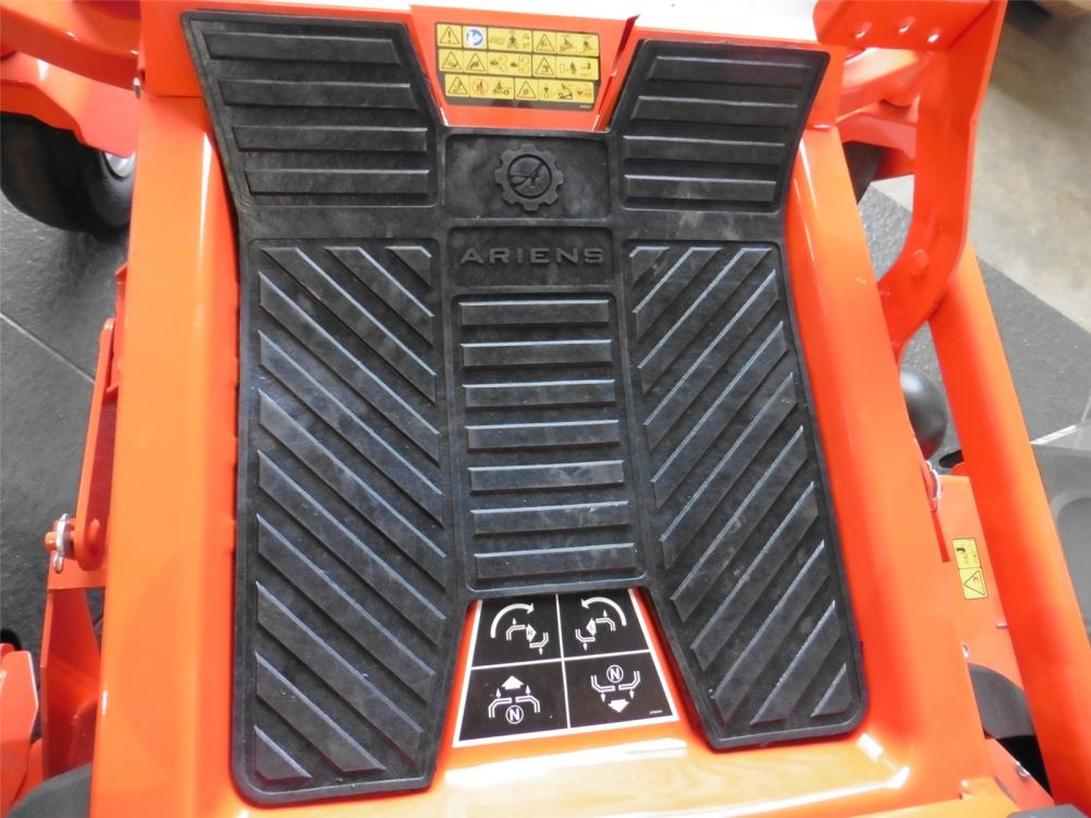 original Ariens IKON Fußmatte Gummimatte Schutzmatte Floor Mat X XL 42 52 60