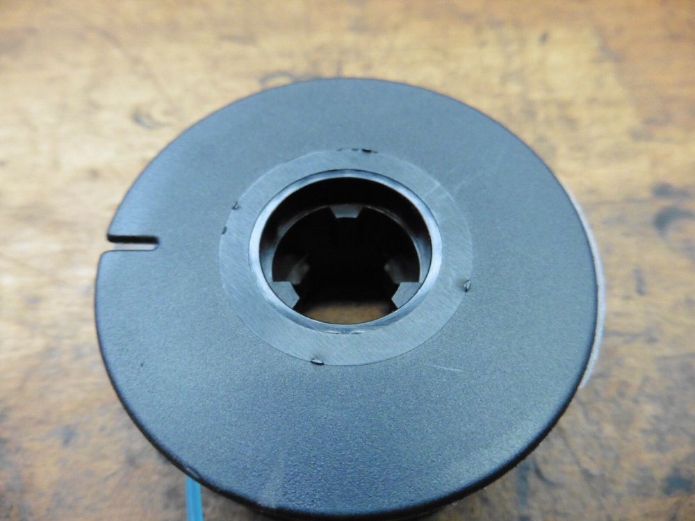 Trimmerspule Mähfaden Fadenspule Bosch Sabo Toro Adlus 30-450 69439 1,5 mm