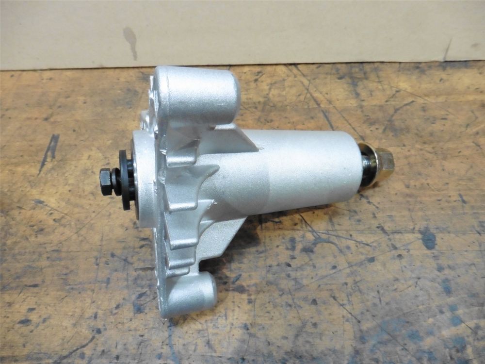 Husqvarna Messerspindel Lagerbock Electrolux Partner McCulloch Rasentraktor LTH