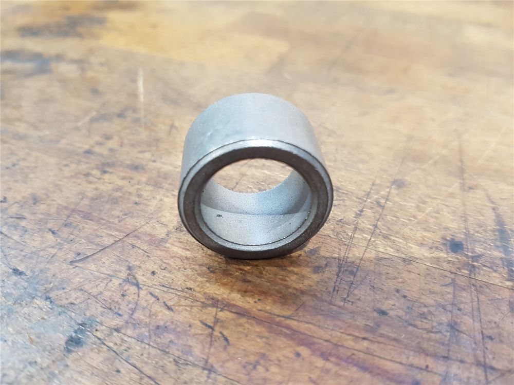 Original MTD Distanzstück Buchse Distanzbuchse Messerwelle Lagerbock Riemen NEU
