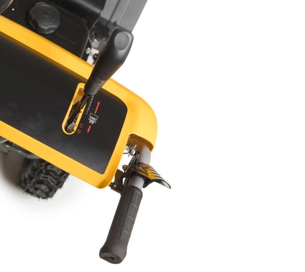 STIGA SWS 600G Benzin Kehrmaschine inkl. Behälter & Schneeschild Schneefräse