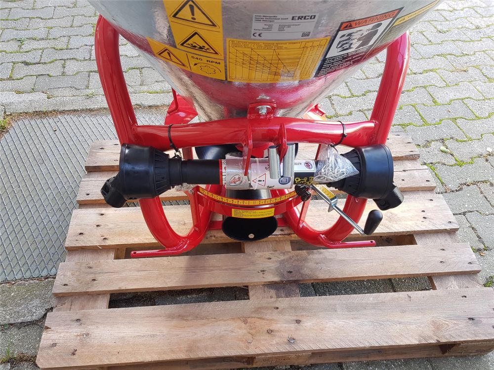 ERCO Aufsattelstreuer Salzstreuer Düngerstreuer 160 Liter Zapfwelle Kat. 0 & 1
