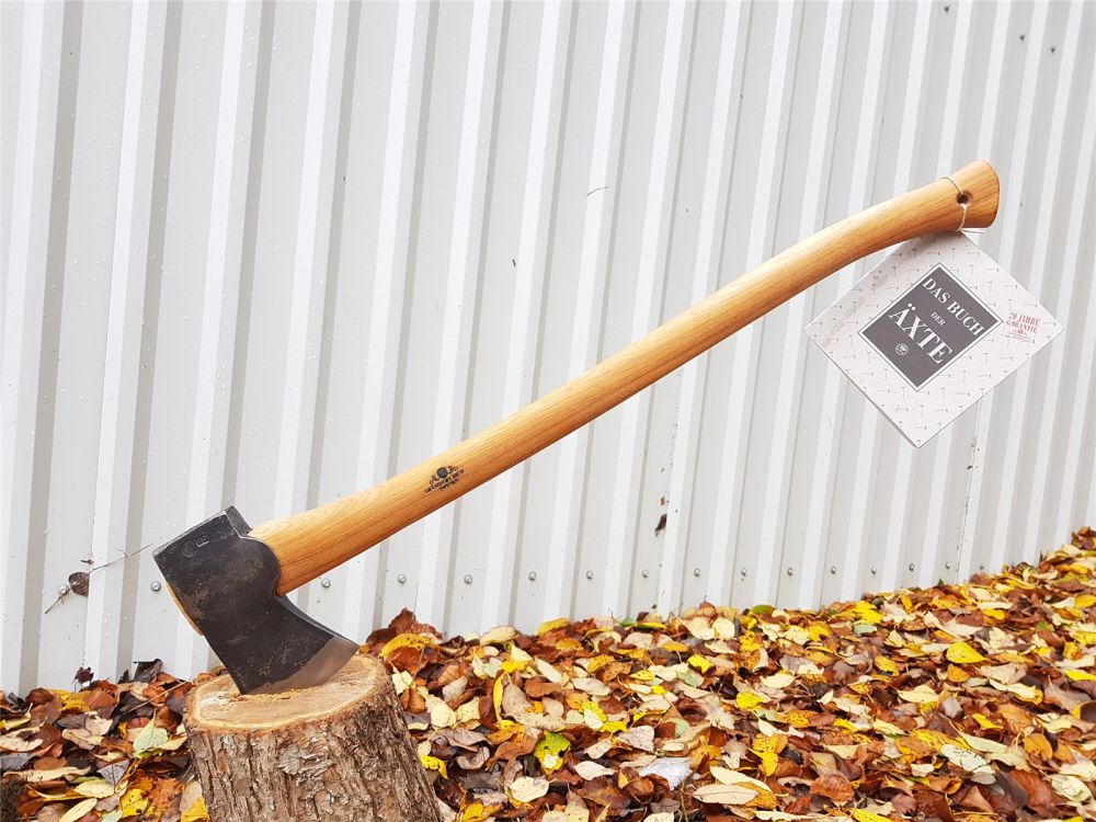 Gränsfors Bruk Amerikanische Fällaxt handgeschmiedet 434 2300g 80cm aus Schweden