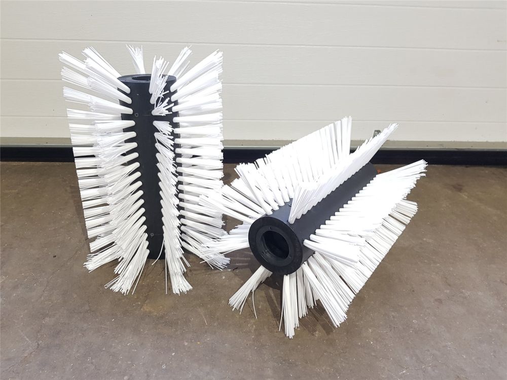 2x Kehrbürste Hako | 395mm | Poly Schnee | Variette Profi Standard Kehrwalze