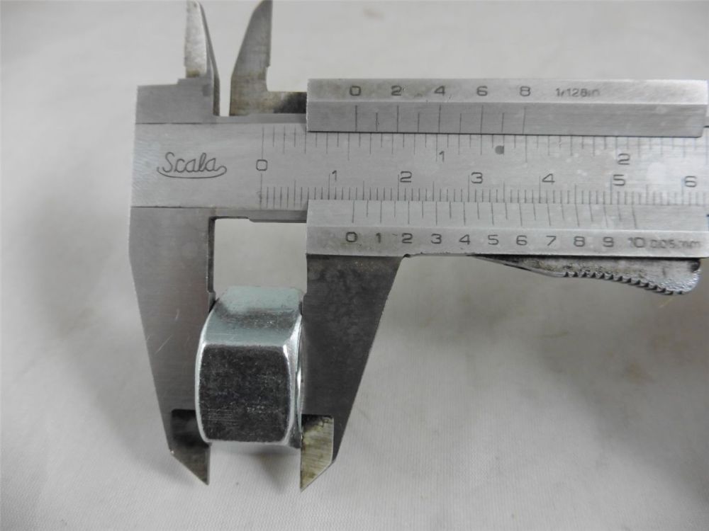 original Walker Mower Messer Mutter 5/8-18 Messerbefestigung Mähwerk Mähdeck